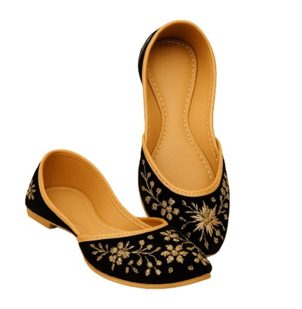 black punjabi jutti for women