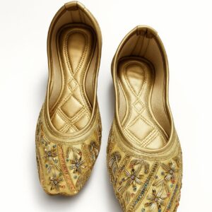 golden punjabi juti for women